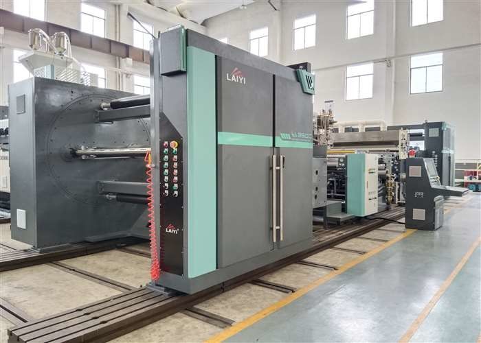 Kapasite 200 - 400 Kg/Hr Ekstrüzyon Kaplama Laminasyon Makinesi Max. Kaplama Hızı 200 M/Min