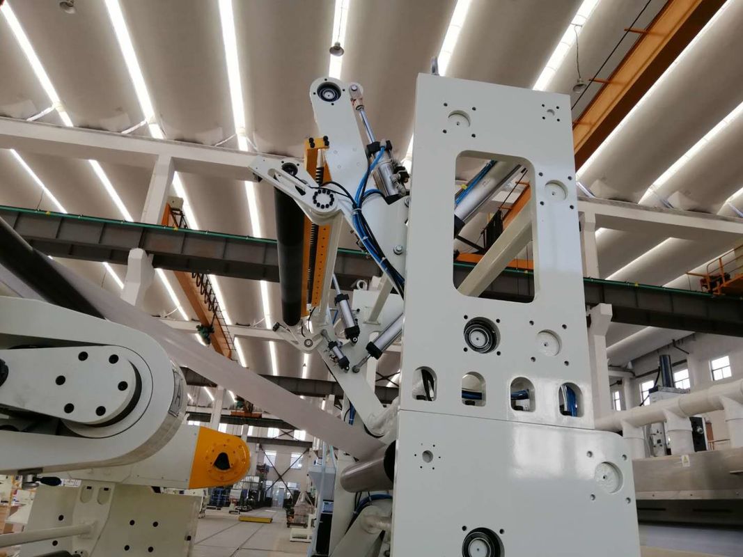 Film Termal Otomatik Laminasyon Makinesi Pnömatik Hava Silindirli Yüksek Çalışma Basıncı Düşük Gürültü