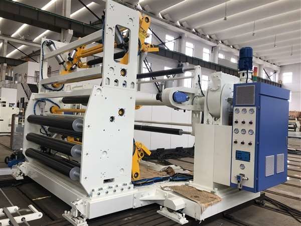 200- 400 Kg/Hr Üretim Kapasitesi Kapalı Kağıt Ekstrüzyon Laminasyon Makinesi